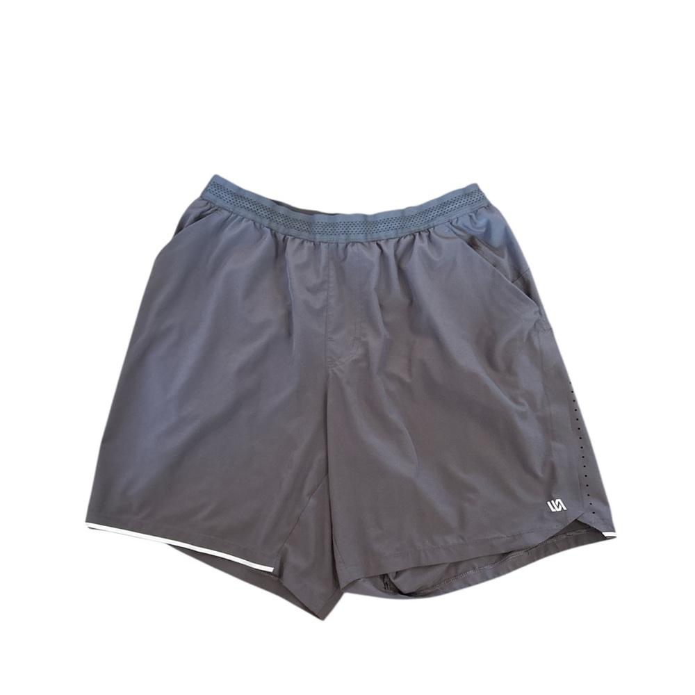 VRST Men’s‎ Size Medium Lined Shorts EUC